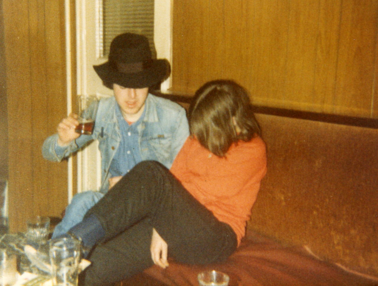 Dunner and Linda chat.jpg